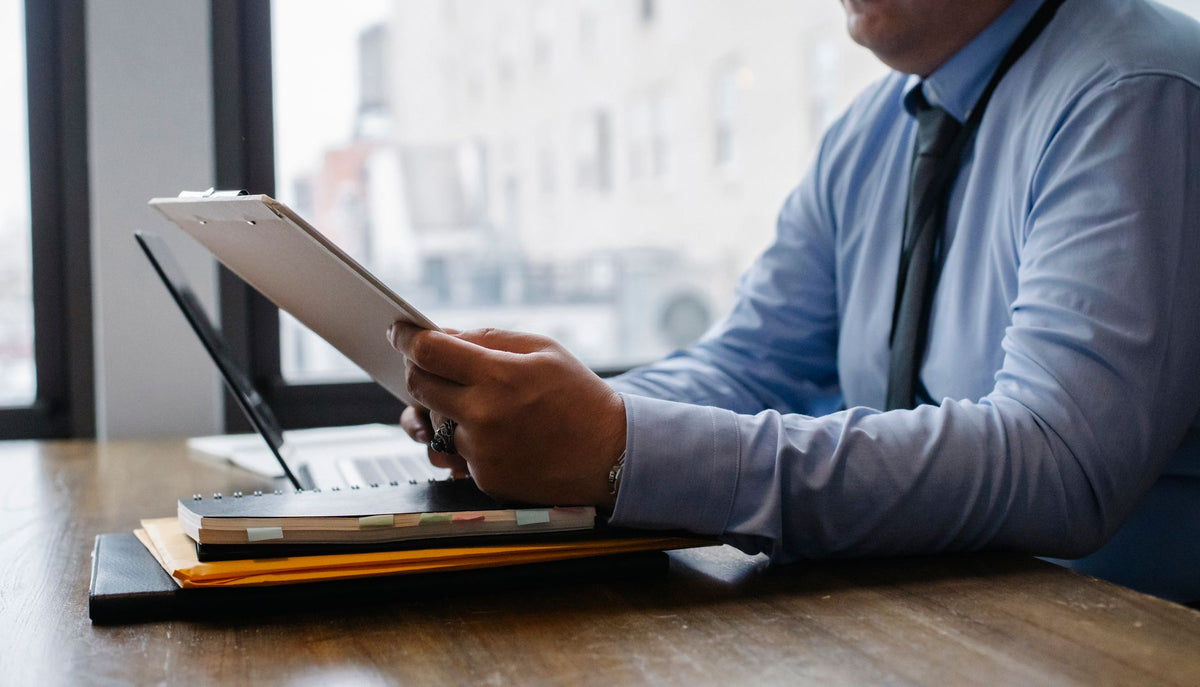 Sole proprietorship or BV in the Netherlands: what actually decides it